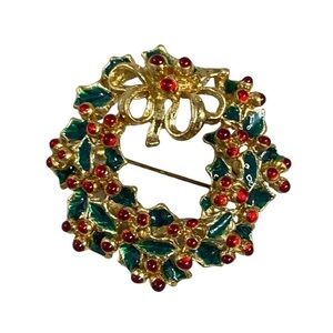 Christmas Wreath Green Red Gold​​​ Brroch